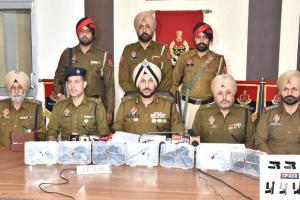 Illegal Arms Trafficking: ਸਰਹੱਦ ਪਾਰੋਂ ਤਸਕਰੀ ਮਾਡਿਊਲ ਨਾਲ ਜੁੜੇ ਦੋ ਵਿਅਕਤੀ ਸੱਤ ਆਧੁਨਿਕ ਪਿਸਤੌਲਾਂ ਸਮੇਤ ਕਾਬੂ