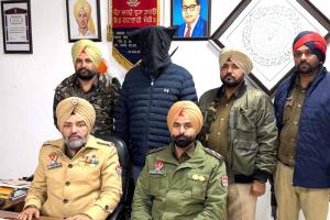 Land Scam: ਜਾਇਦਾਦਾਂ ਦੇ ਜਾਅਲੀ ਕਾਗਜ਼ ਤਿਆਰ ਕਰਕੇ ਵੇਚਣ ਵਾਲੇ ਗਿਰੋਹ ਦਾ ਮੁਖੀ ਕਾਬੂ